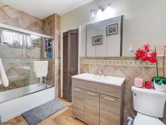 24 White Ter, Newark City, NJ 07108