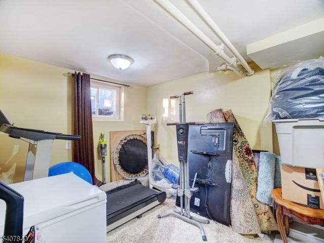 24 White Ter, Newark City, NJ 07108