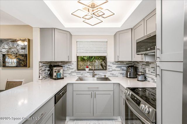 586 N Wickham Road 63, Melbourne, FL 32935