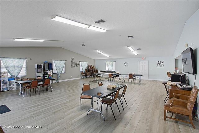 586 N Wickham Road 63, Melbourne, FL 32935