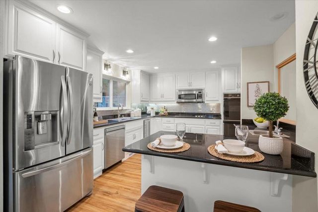 20713 Saint Charles Street, Saratoga, CA 95070