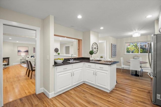 20713 Saint Charles Street, Saratoga, CA 95070