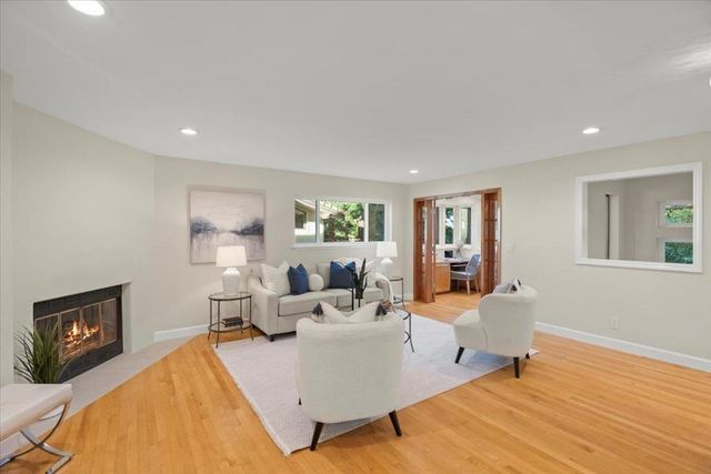 20713 Saint Charles Street, Saratoga, CA 95070