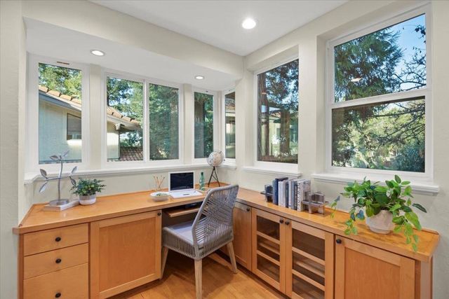 20713 Saint Charles Street, Saratoga, CA 95070