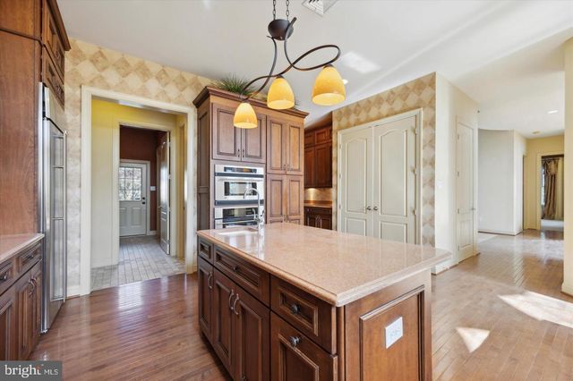 20 MEREDITH RD, Phoenixville, PA 19460