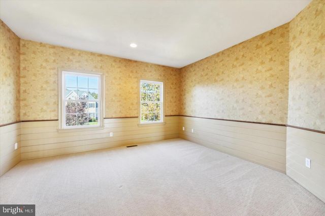 20 MEREDITH RD, Phoenixville, PA 19460