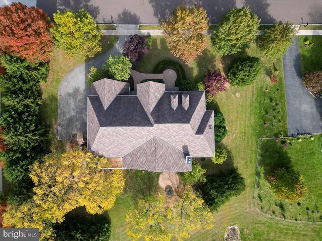 20 MEREDITH RD, Phoenixville, PA 19460