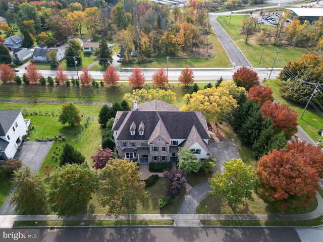 20 MEREDITH RD, Phoenixville, PA 19460