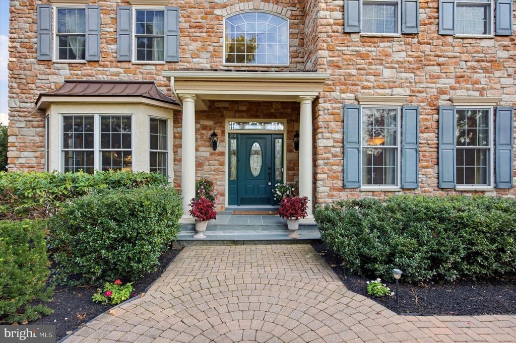 20 MEREDITH RD, PHOENIXVILLE, PA 19460 — photo 2