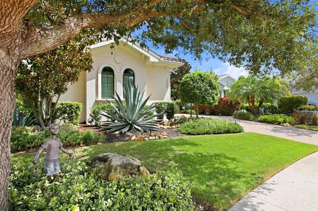 7952 MATERA COURT, Lakewood Ranch, FL 34202