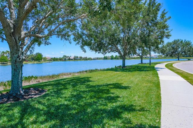 7952 MATERA COURT, Lakewood Ranch, FL 34202