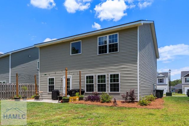 176 Courage Way, Hinesville, GA 31313