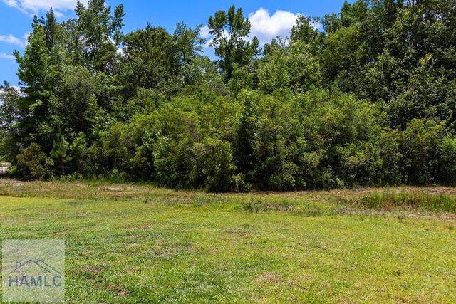 176 Courage Way, Hinesville, GA 31313