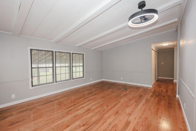 62 Roger Road, Goffstown, NH 03045