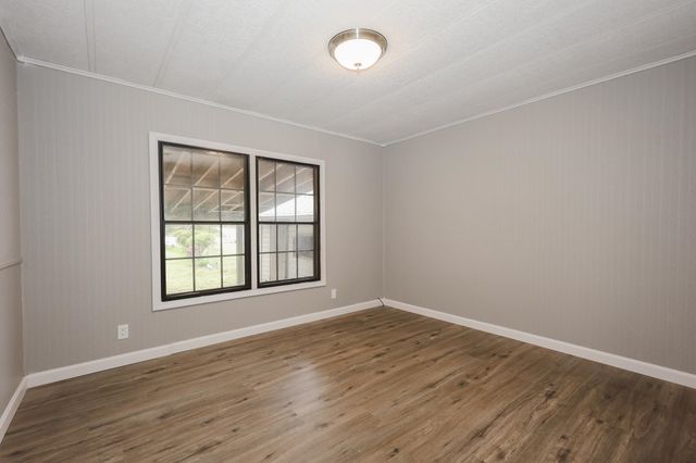 62 Roger Road, Goffstown, NH 03045