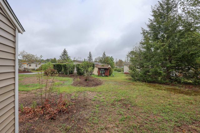 62 Roger Road, Goffstown, NH 03045