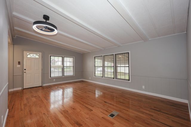 62 Roger Road, Goffstown, NH 03045