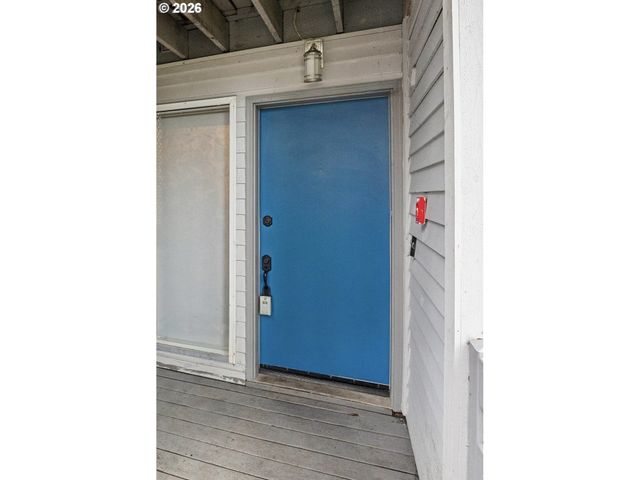 48 EAGLE CREST Dr 5F, Lake Oswego, OR 97035