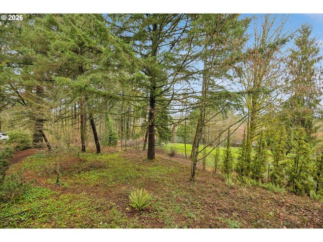 48 EAGLE CREST Dr 5F, Lake Oswego, OR 97035