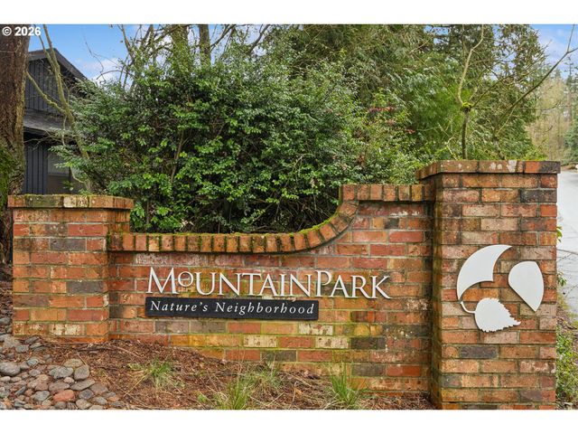 48 EAGLE CREST Dr 5F, Lake Oswego, OR 97035