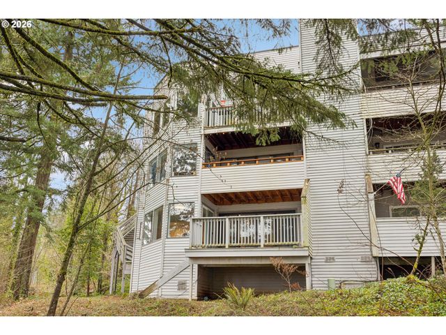 48 EAGLE CREST Dr 5F, Lake Oswego, OR 97035