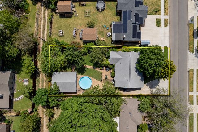 9432 Lenel, Dallas, TX 75220