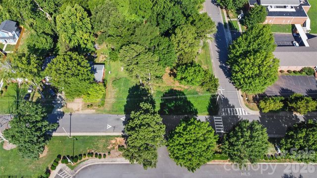 1301 Hateras Avenue, Charlotte, NC 28216