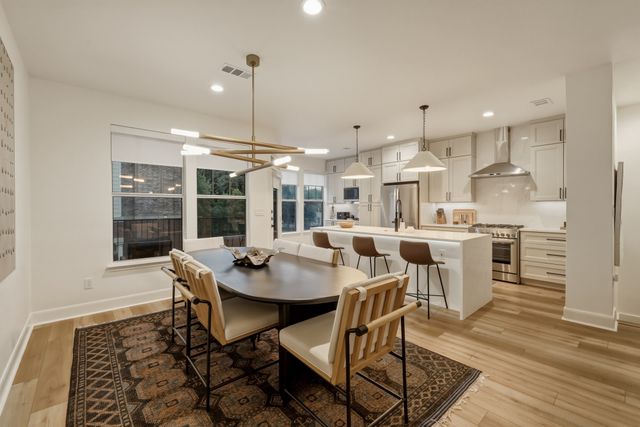 4904 Live Oak Street 2, Dallas, TX 75206
