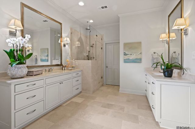 19219 W Muirfield Dr, Baton Rouge, LA 70810