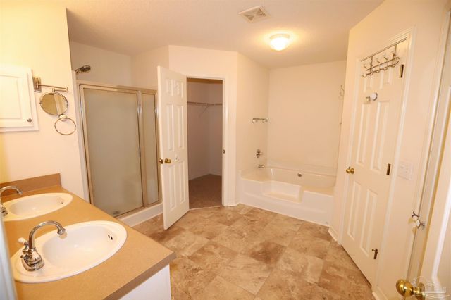 5101 Chinook Ave, Pensacola, FL 32507