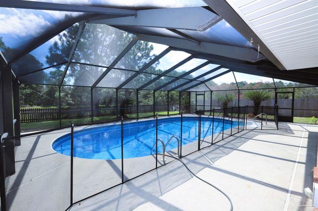 5101 Chinook Ave, Pensacola, FL 32507