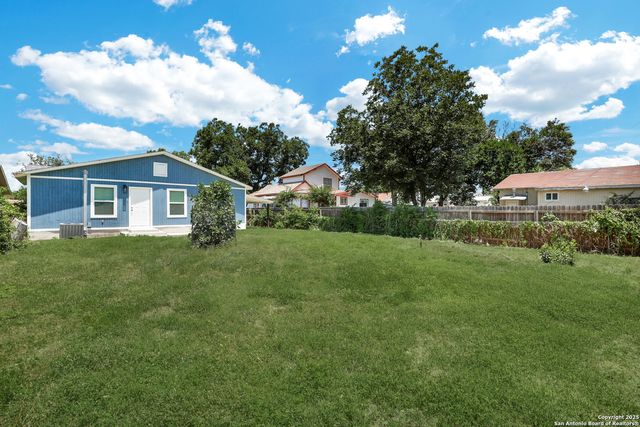 1938 W Ashby Pl, San Antonio, TX 78201