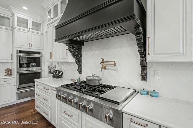 4686 Crystal Springs Cove, Olive Branch, MS 38654