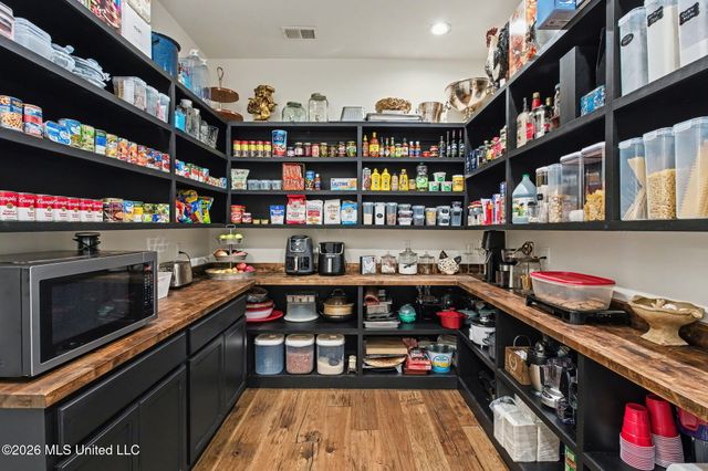 4686 Crystal Springs Cove, Olive Branch, MS 38654