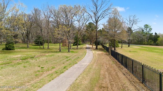 4686 Crystal Springs Cove, Olive Branch, MS 38654