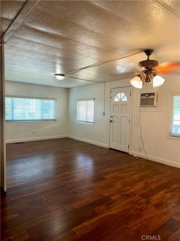 2851 S. La Cadena South 156, Colton, CA 92324