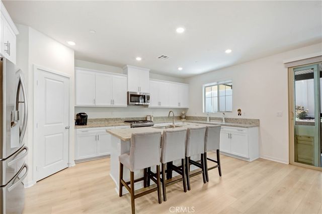 2269 Stelamar, Corona, CA 92883