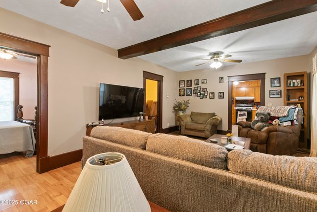 510 Freeman Road, Neosho, MO 64850