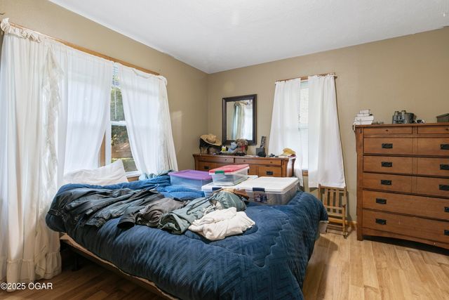 510 Freeman Road, Neosho, MO 64850