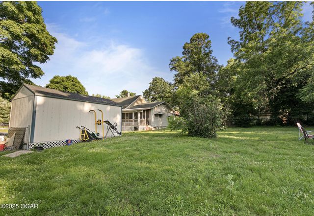 510 Freeman Road, Neosho, MO 64850
