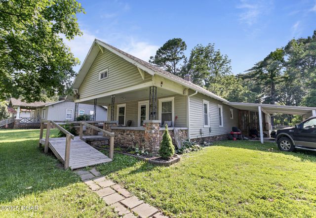 510 Freeman Road, Neosho, MO 64850