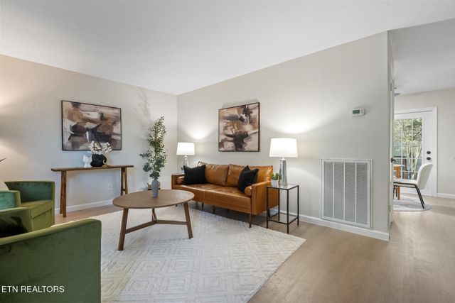 7720 W Sesame Lane, Knoxville, TN 37938