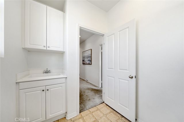 661 Lavender, Azusa, CA 91702