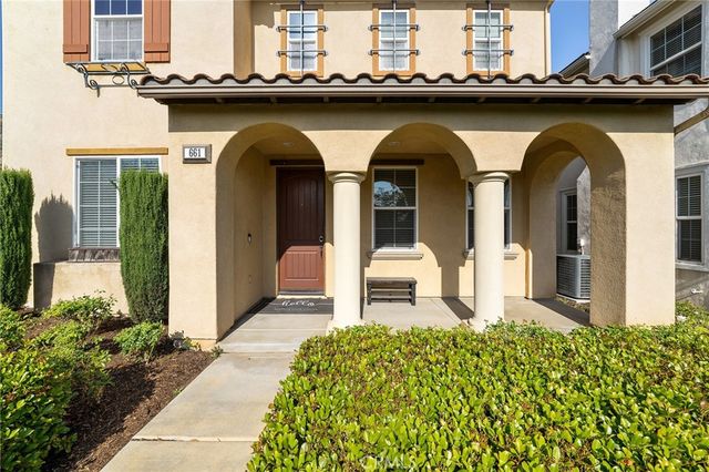 661 Lavender, Azusa, CA 91702