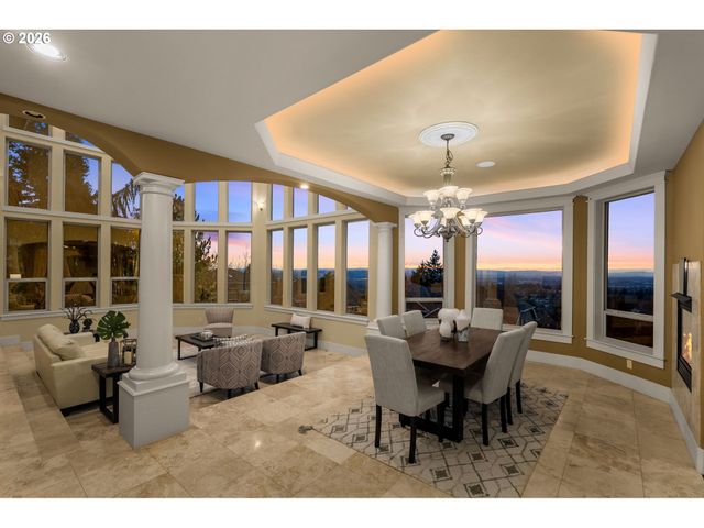 3246 Nw CHAPIN Dr, Portland, OR 97229