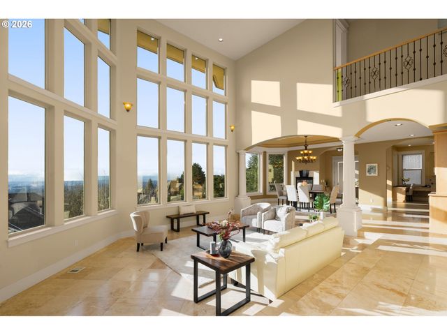 3246 Nw CHAPIN Dr, Portland, OR 97229