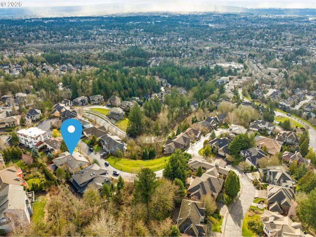 3246 Nw CHAPIN Dr, Portland, OR 97229