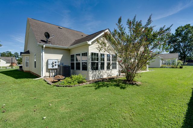 288 Briarstone Drive, Rossville, GA 30741