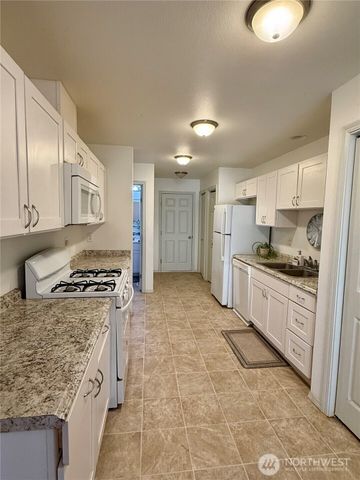 609 Grant Lane SW, Tumwater, WA 98512