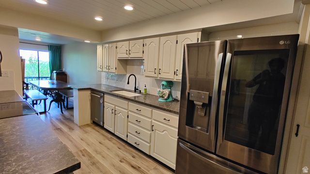 2727 N EDGEWOOD DR, Provo, UT 84604